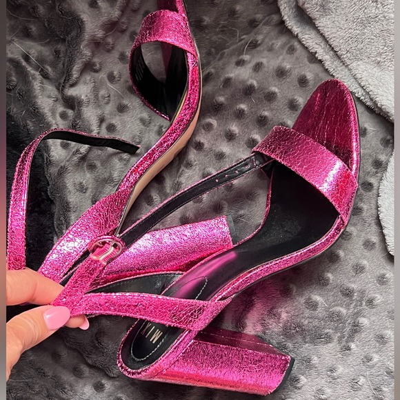 Pink Heeled Sandals Size 11 - Picture 6 of 9